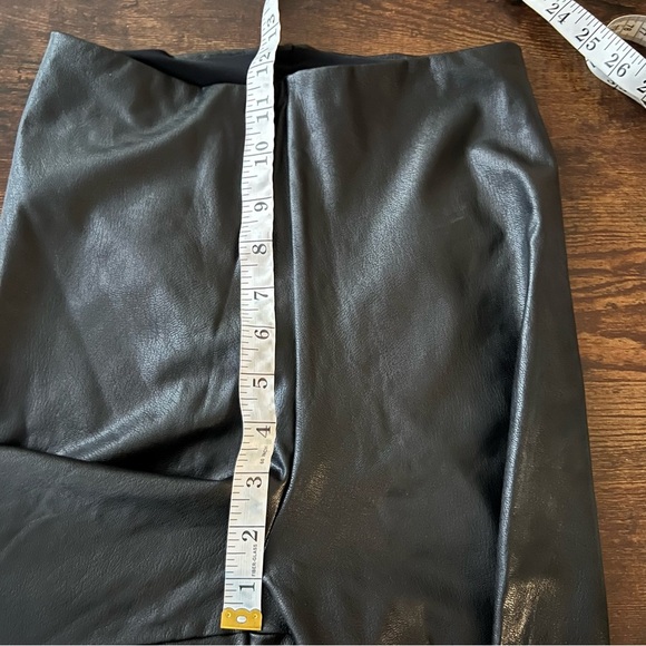 Commando Perfect Control Faux Leather Zip Leggings Size Medium NWT Black Control - Picture 7 of 15